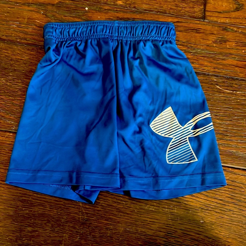 Under apur blue shortes